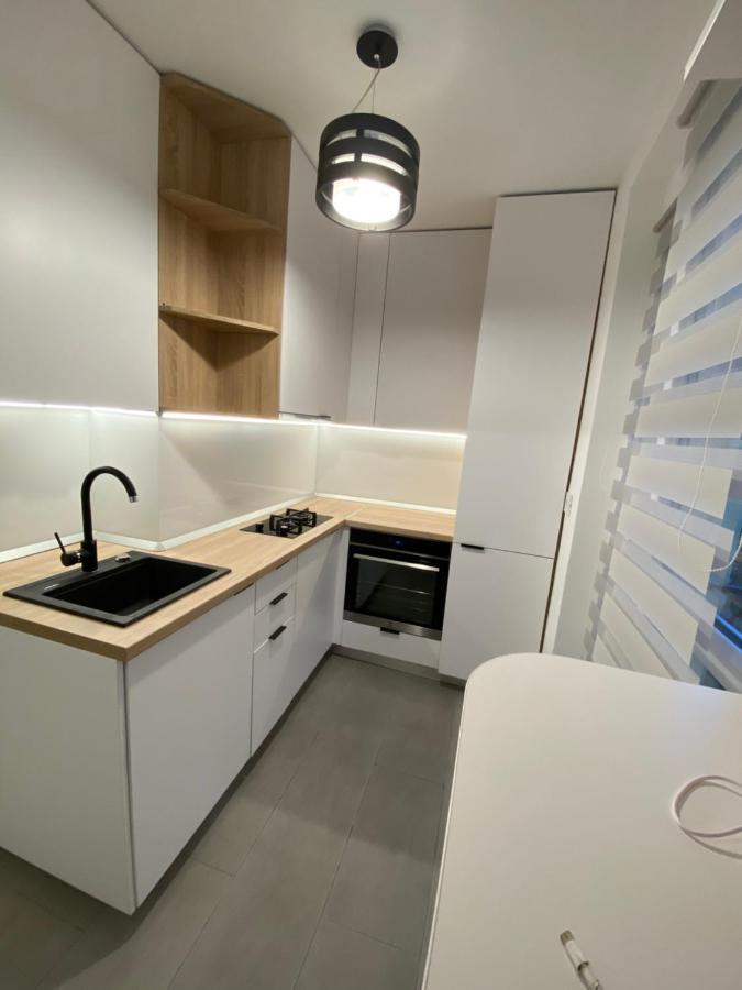Cozy Apartment In The Business Area Of Букурещ Екстериор снимка
